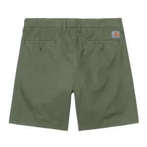 CARHARTT JOHNSON SHORT DOLLAR GREEN | PANTALN CORTO CASUAL