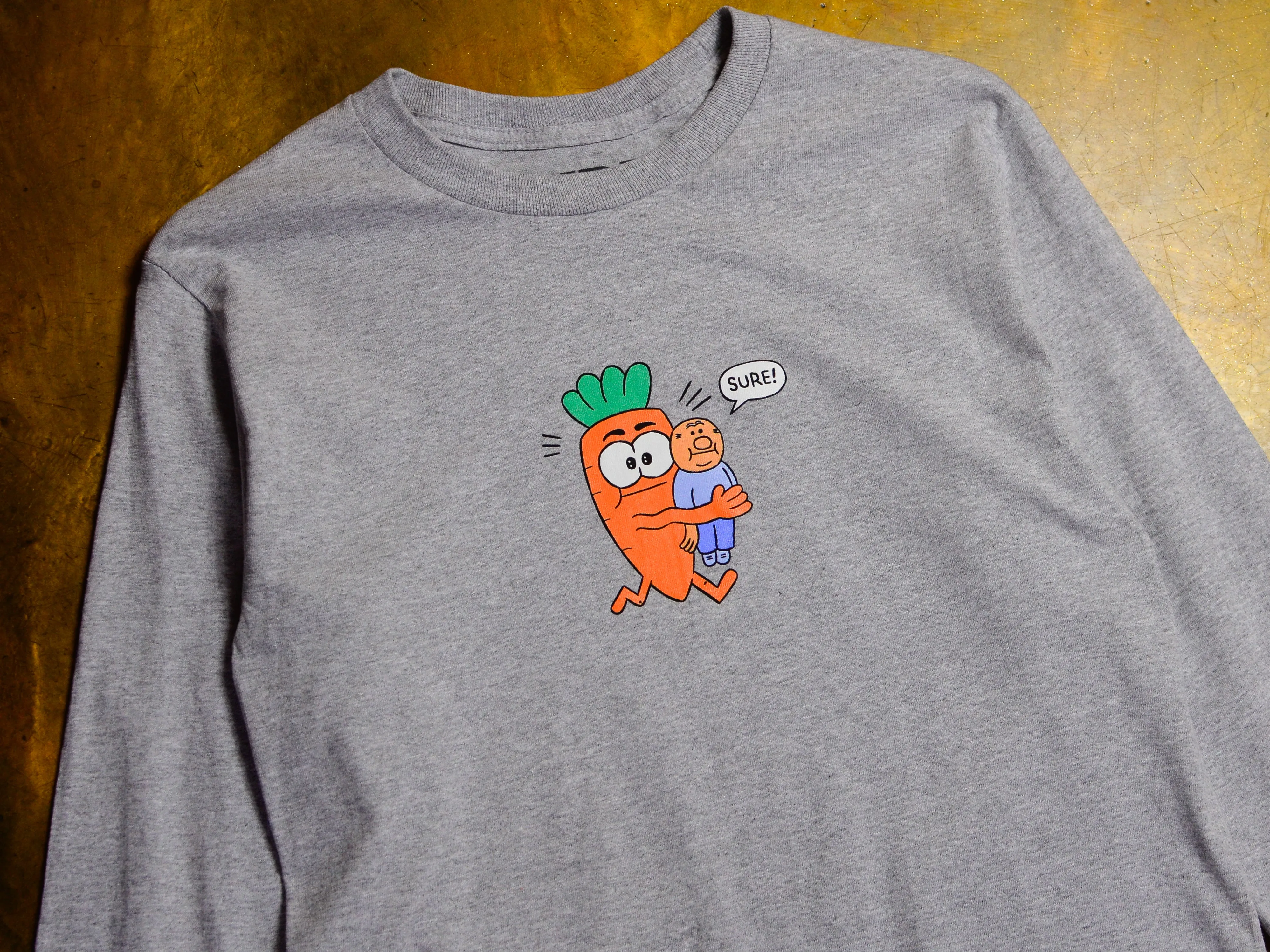 Carrot Carry Long Sleeve T-Shirt - Athletic Heather