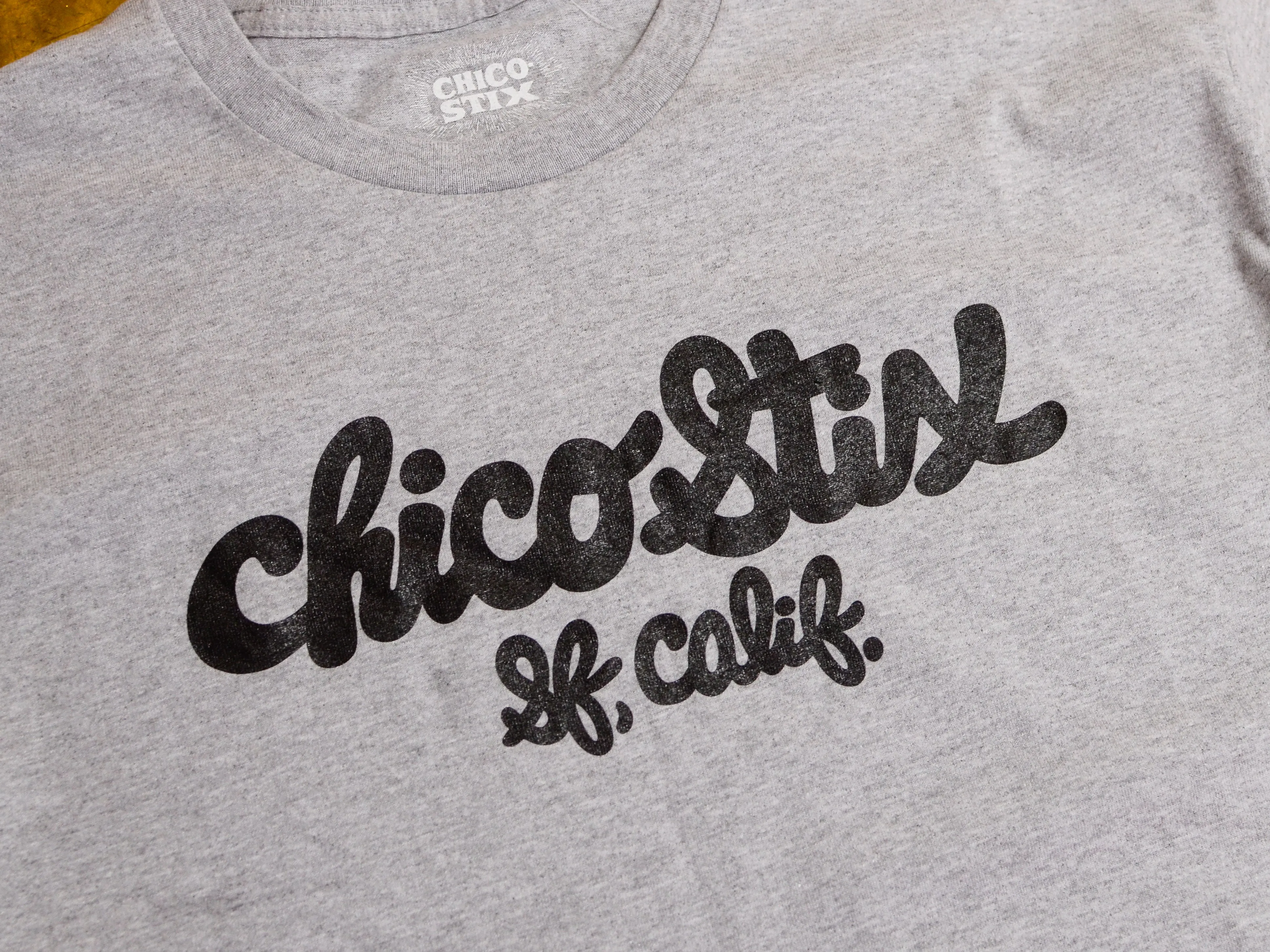 Chico Script T-Shirt - Athletic Heather
