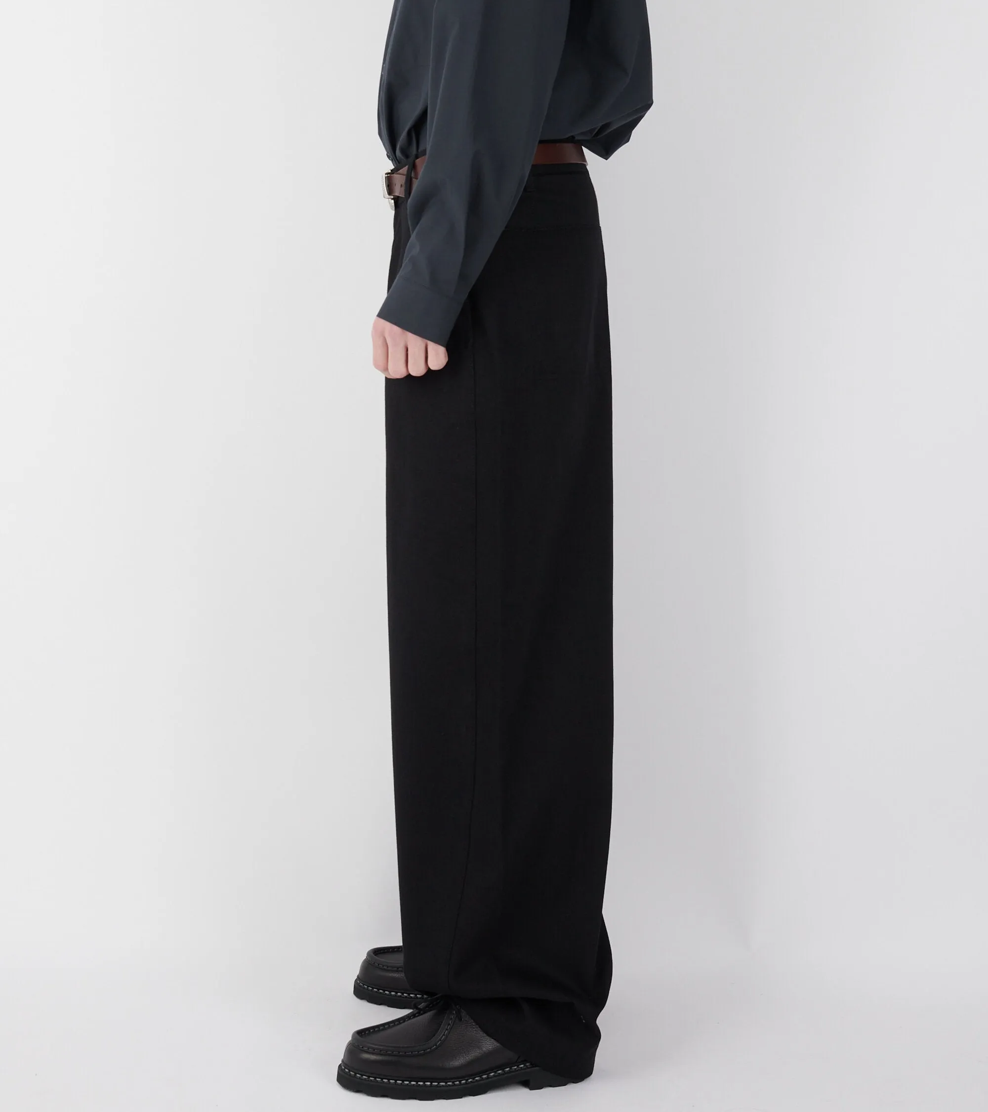 Curved Seam Trousers Black