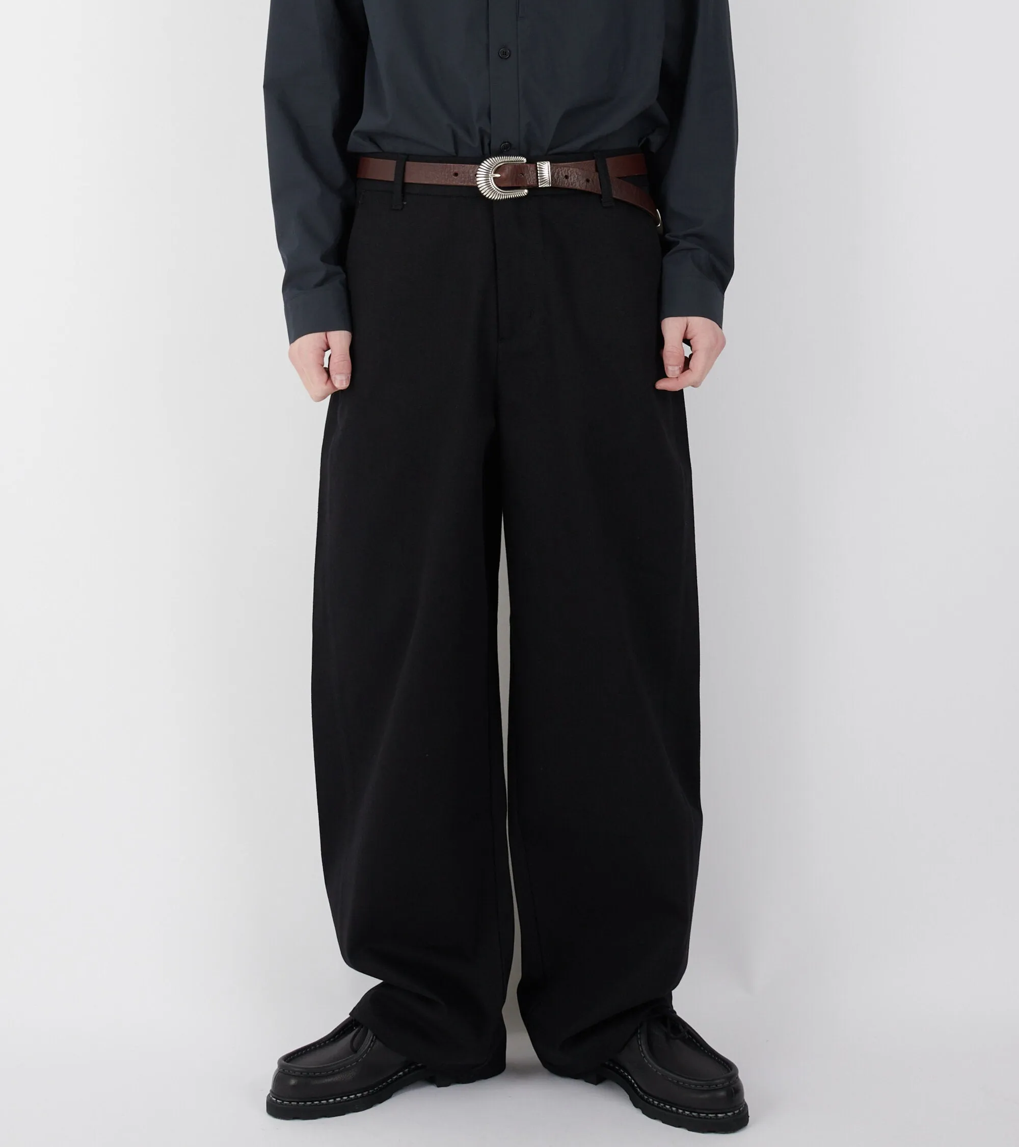 Curved Seam Trousers Black