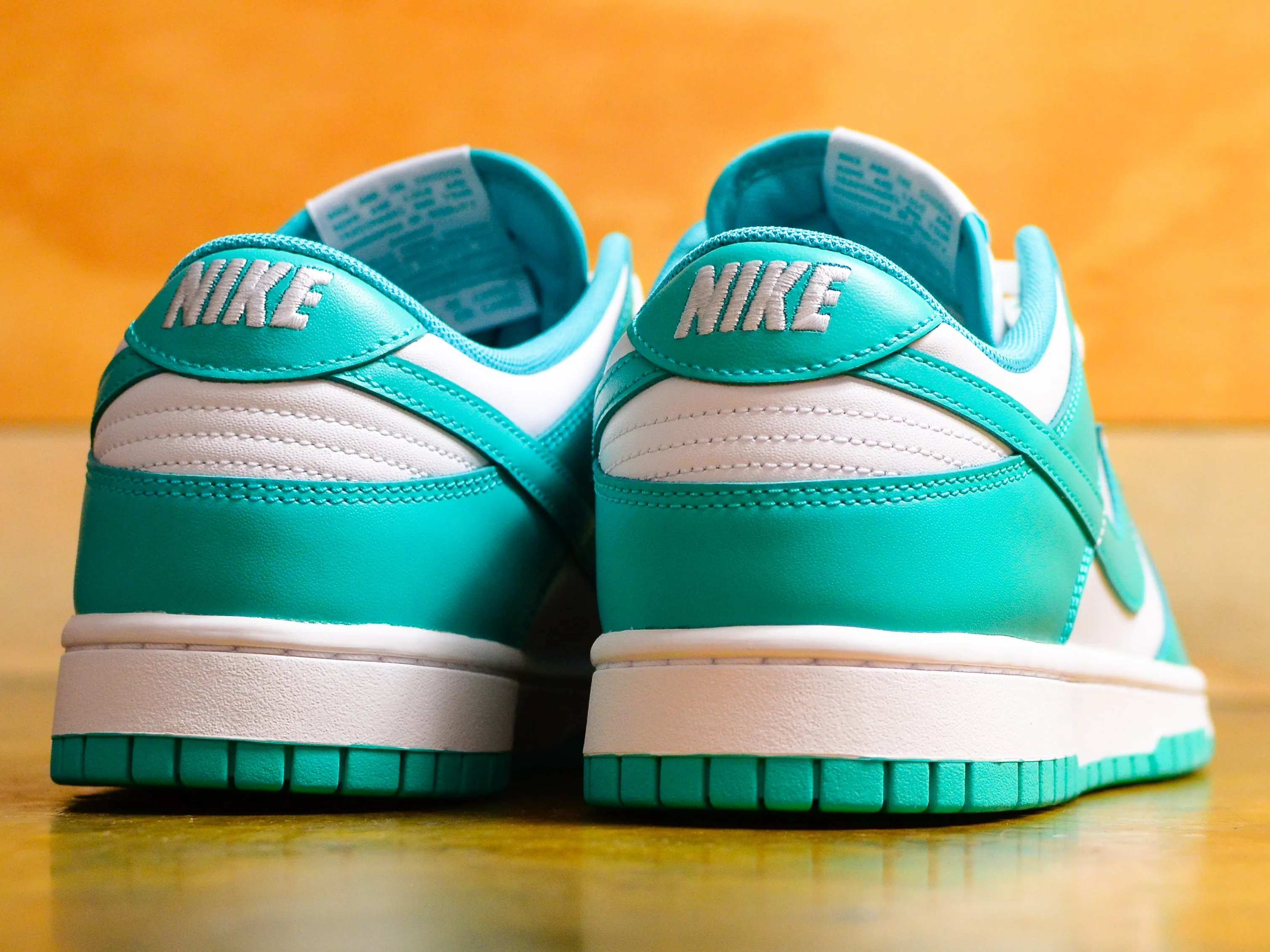 Dunk Low Retro Be True To Your School - White / Clear Jade