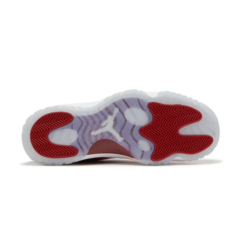 Jordan 11 Retro Cherry (2022)