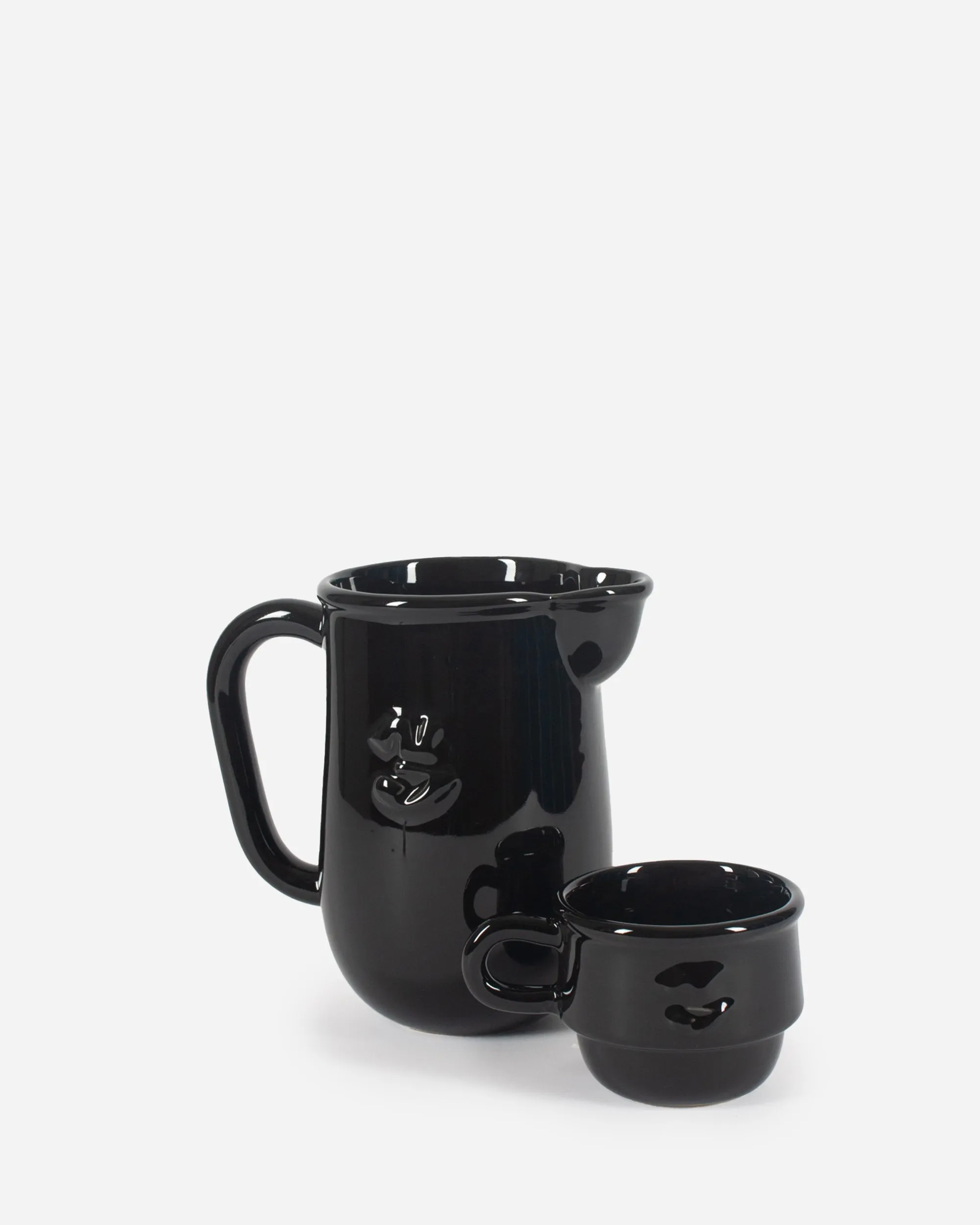 Kantine Pitcher