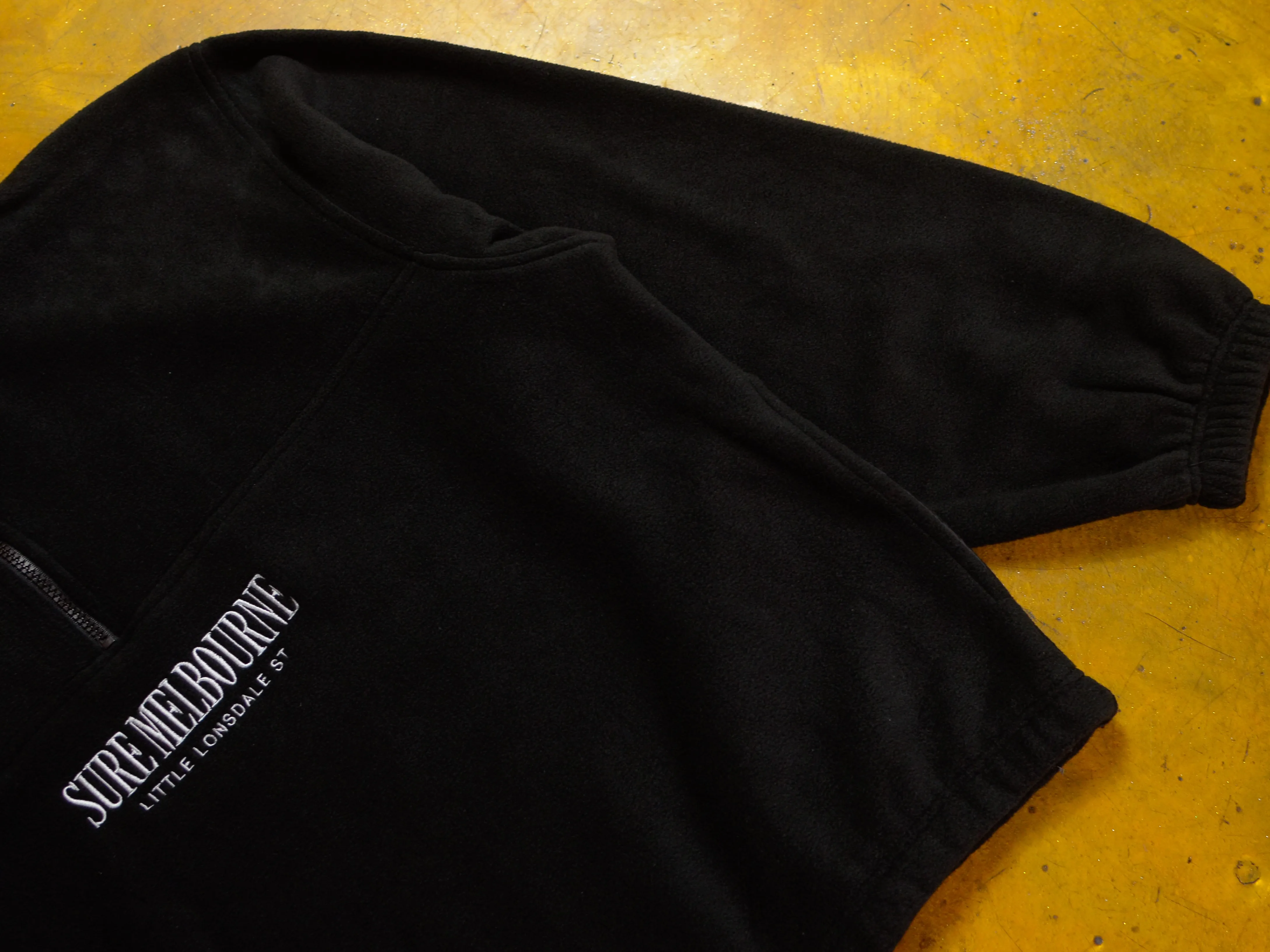 Little Lonsdale St. Quarter Zip Polar Fleece - Black / Grey