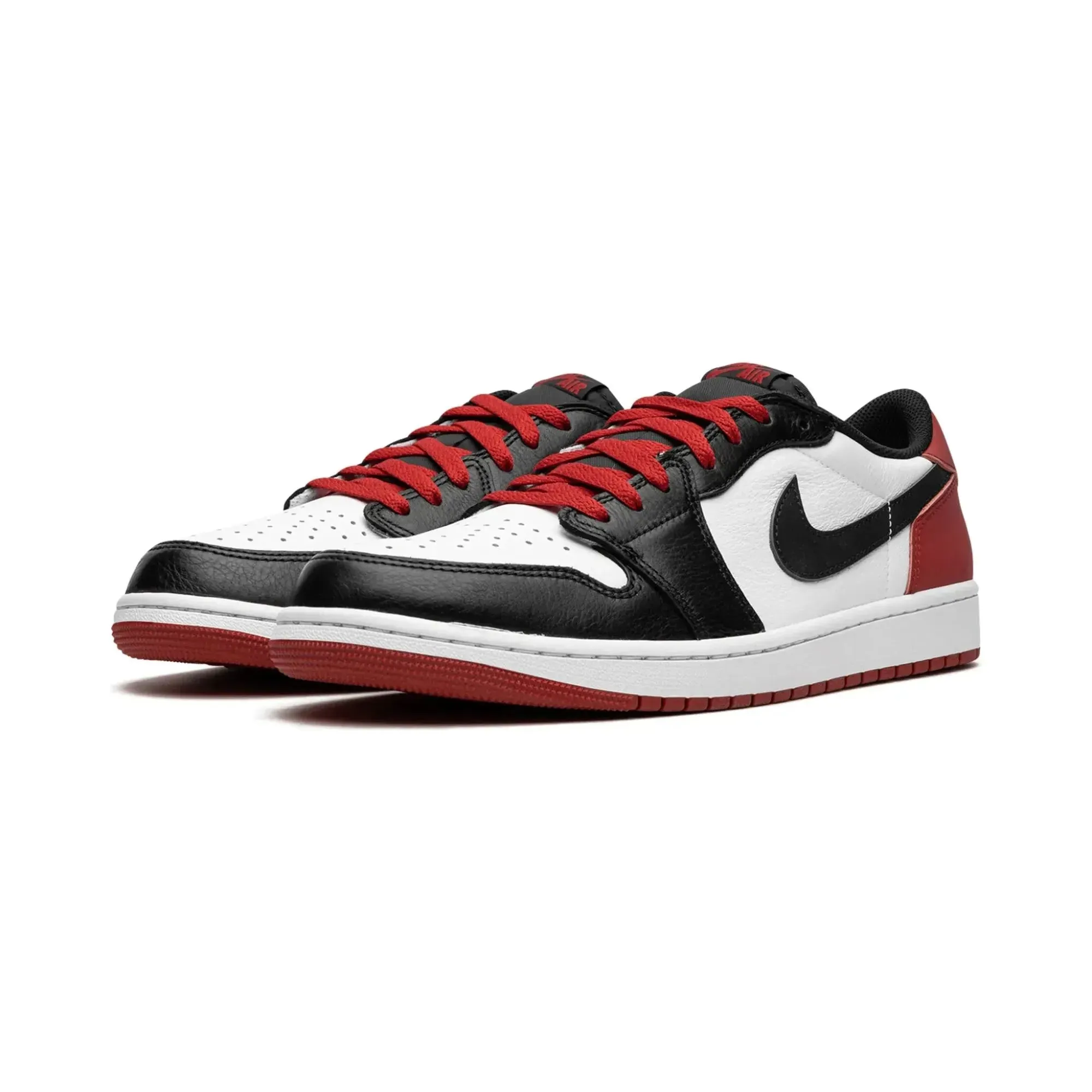 Nike Air Jordan 1 Retro Low OG Black Toe (2023)