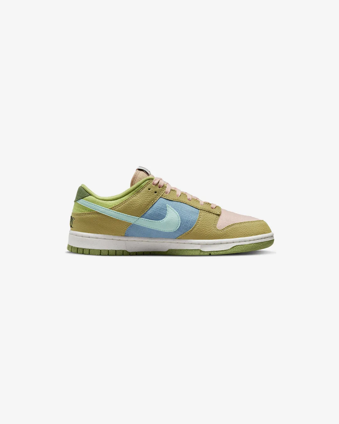 Nike SB Dunk Low'What The Sun Club' Sneakers