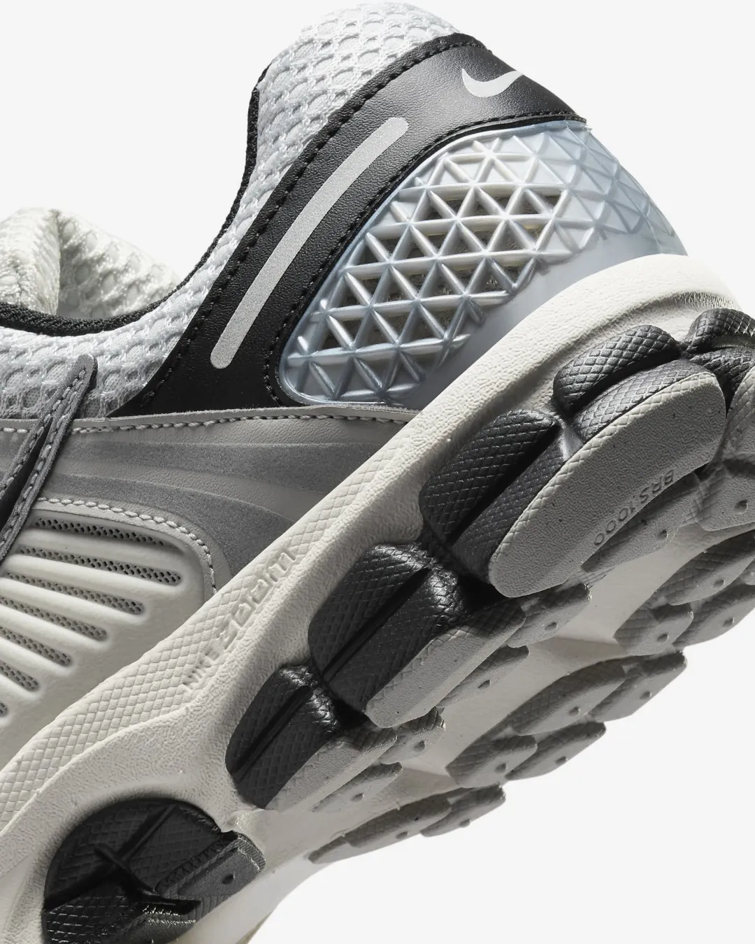 Nike Zoom Vomero 5 'Photon Dust Black' Sneakers