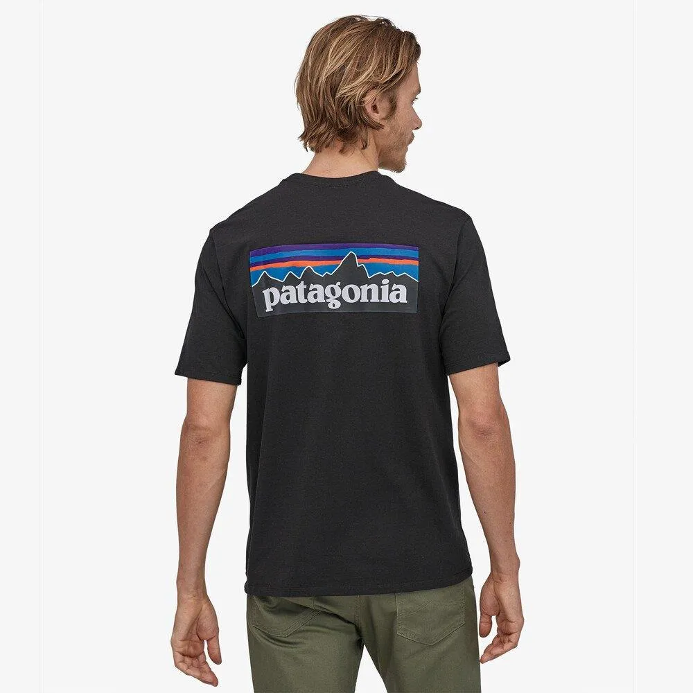 PATAGONIA P-6 LOGO RESPONSIBILI-TEE NEGRA | CAMISETA CASUAL CLSICA