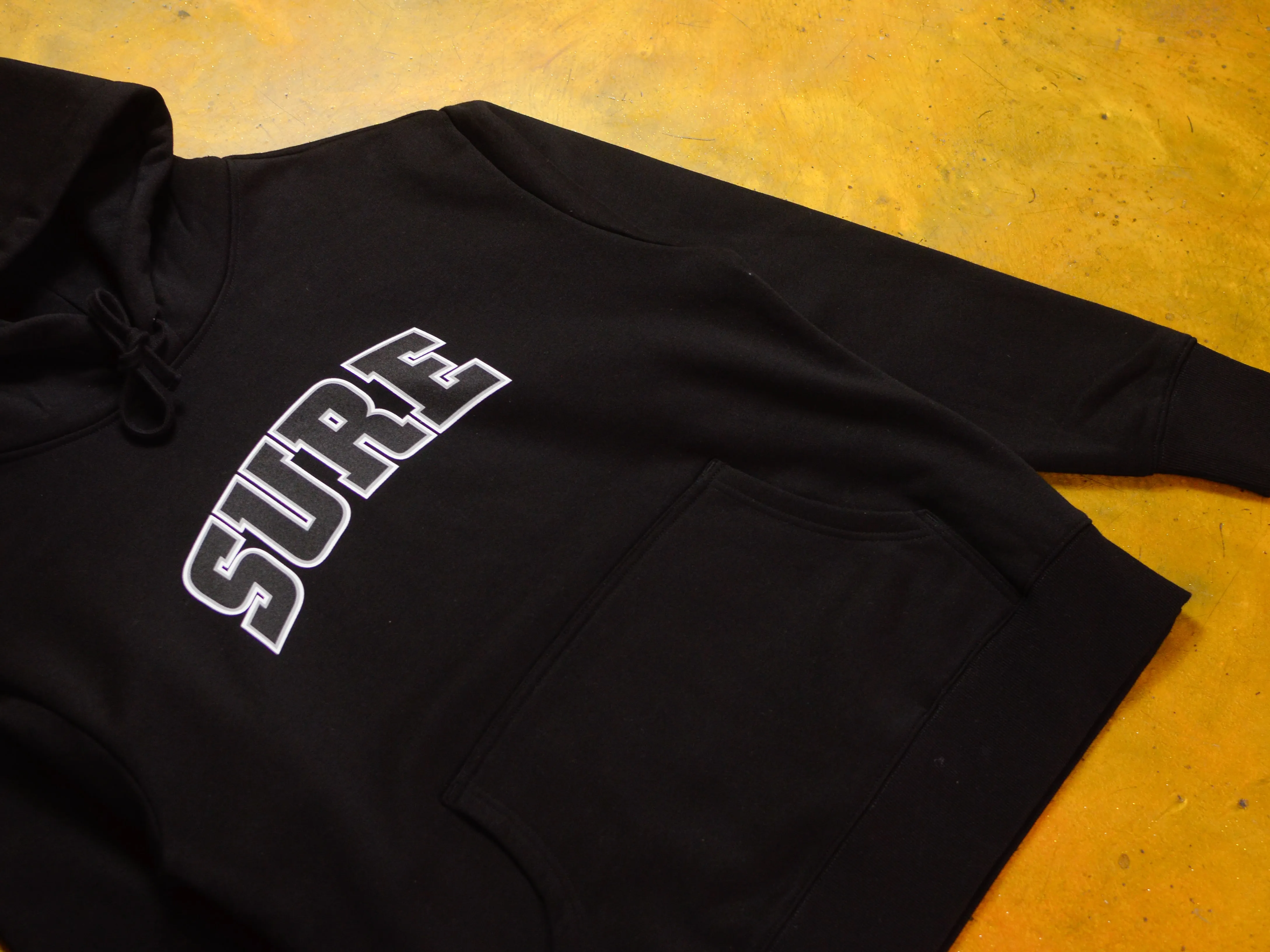 Pea Ess See Bold Heavy Hood - Black / Black