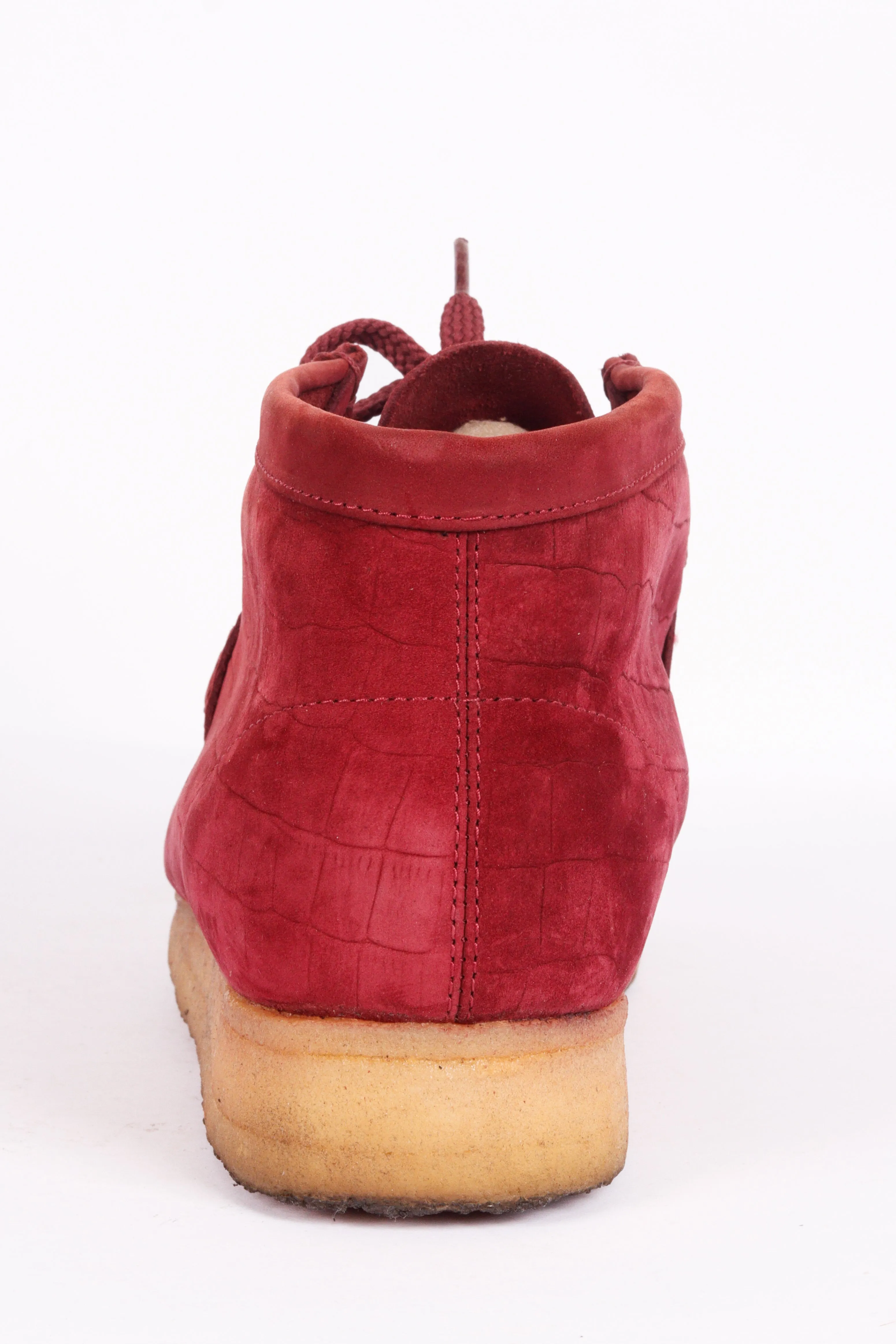 Supreme x Clarks FW12 Wallabee 'Suede Croc Burgundy' (2012)