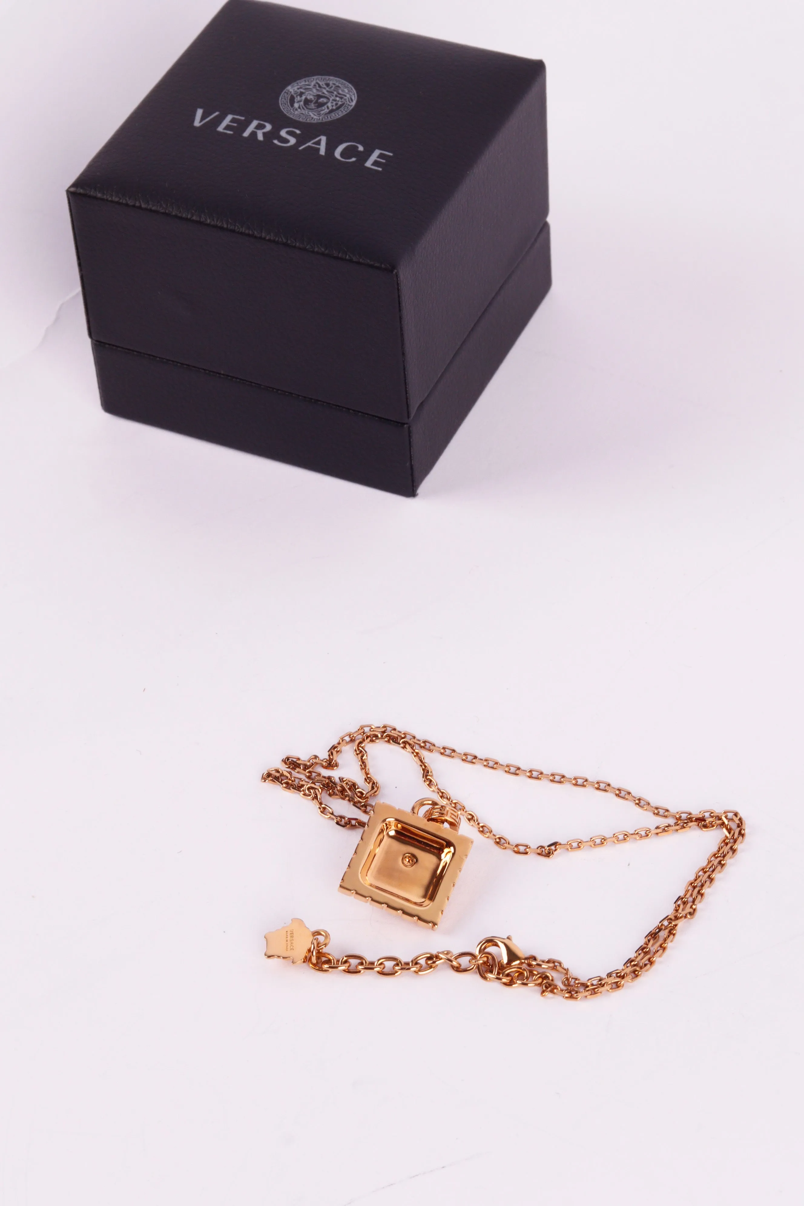 Versace SS24 'Medusa Square Pendant' Necklace Gold (2024)