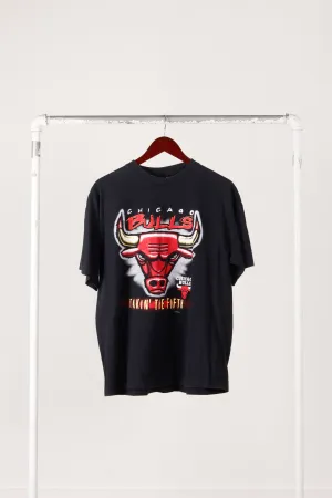 Vintage 1997 Chicago Bulls 'Takin The Fifth' T-Shirt Black