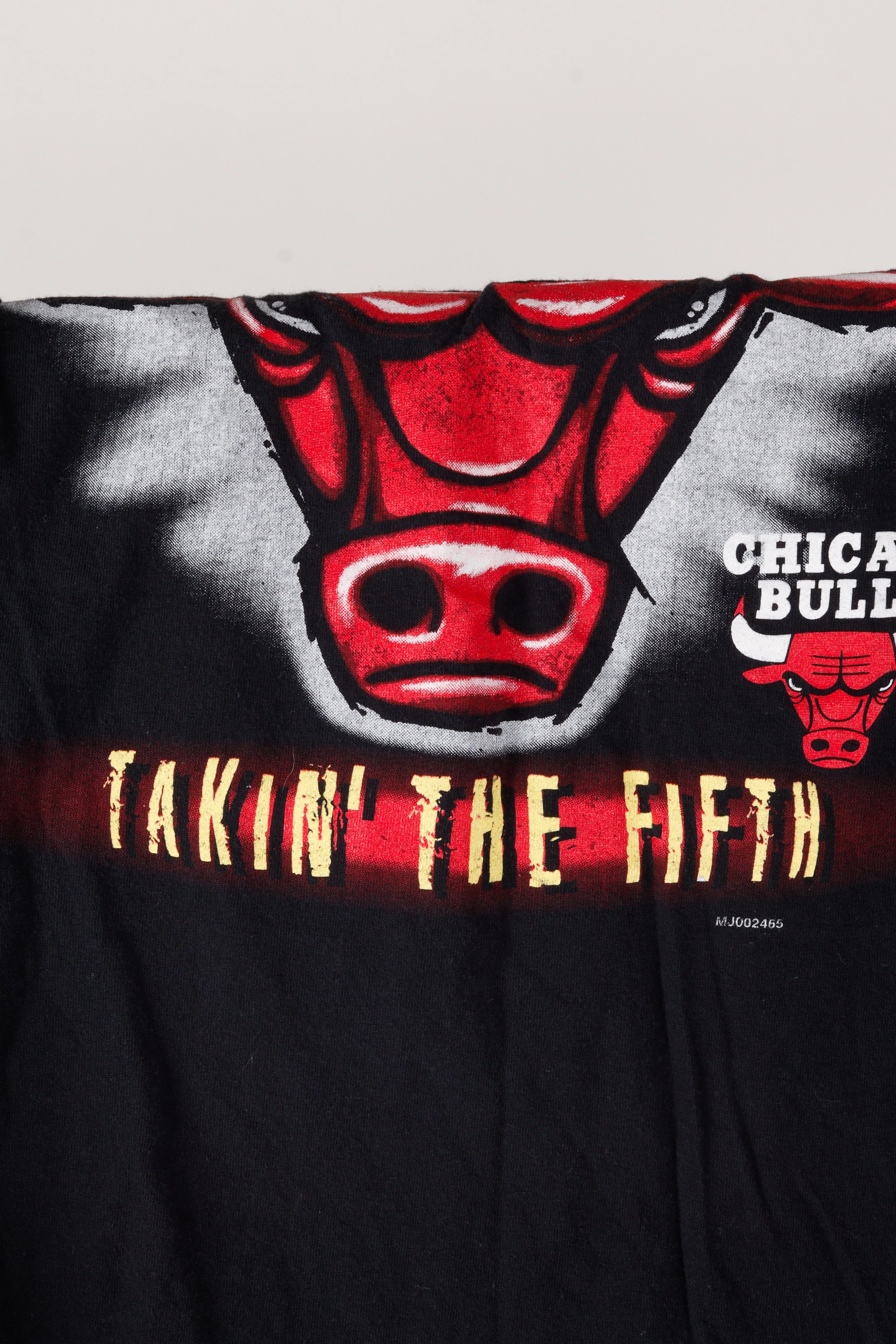 Vintage 1997 Chicago Bulls 'Takin The Fifth' T-Shirt Black