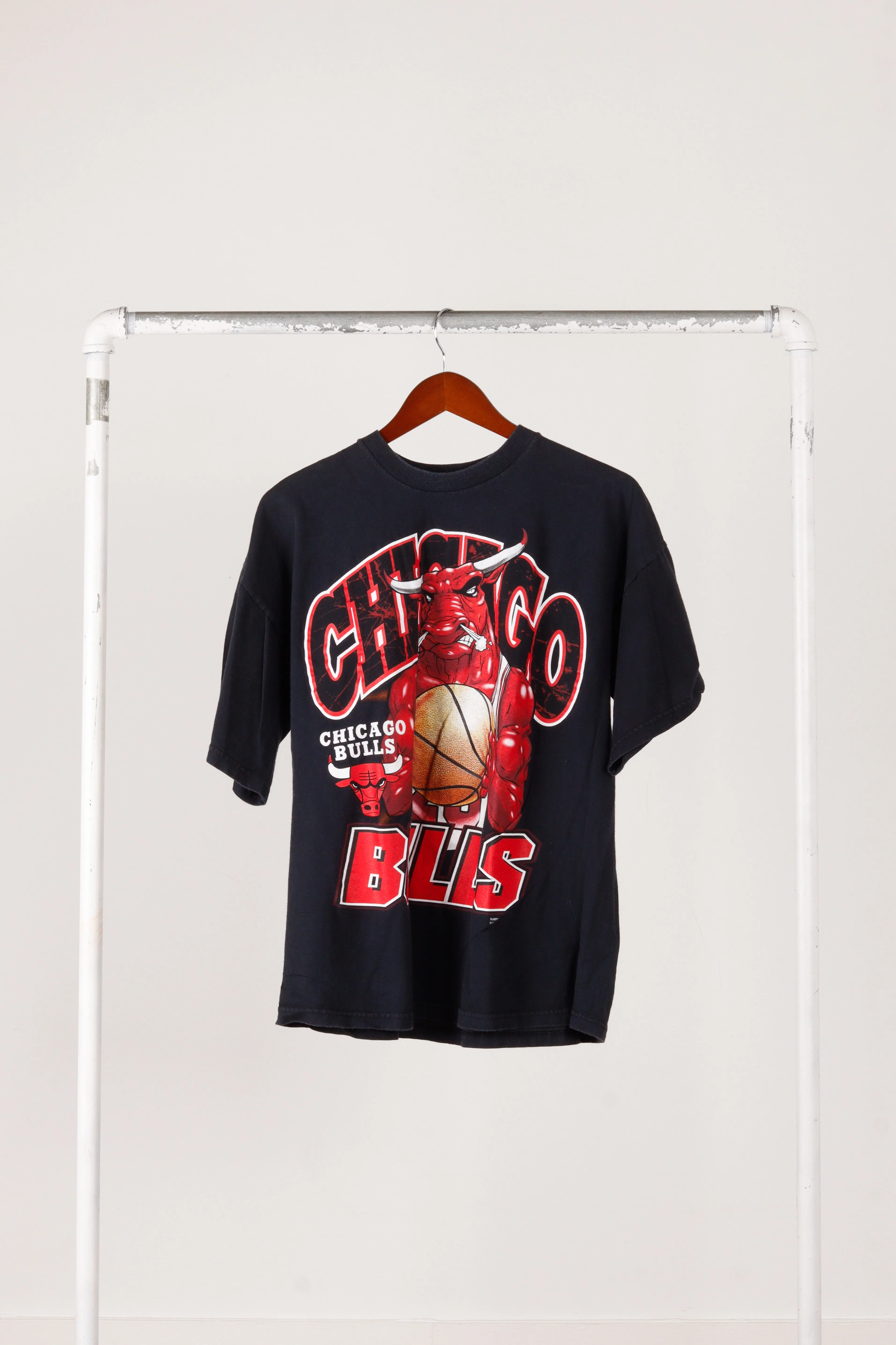 Vintage 90's Chicago Bulls 'Animated Mascot Caricature' T-Shirt Black