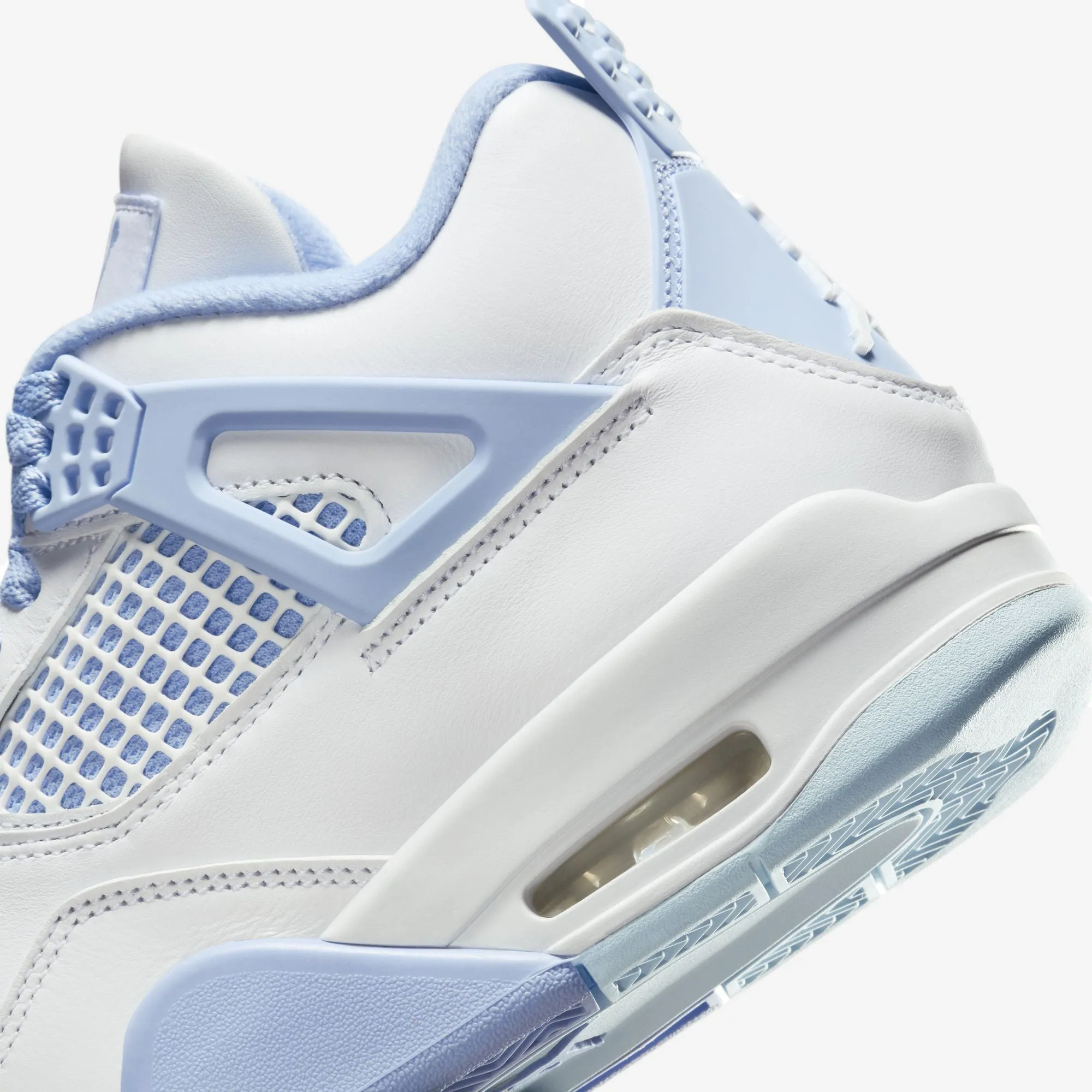 Wmns Air Jordan 4 Retro