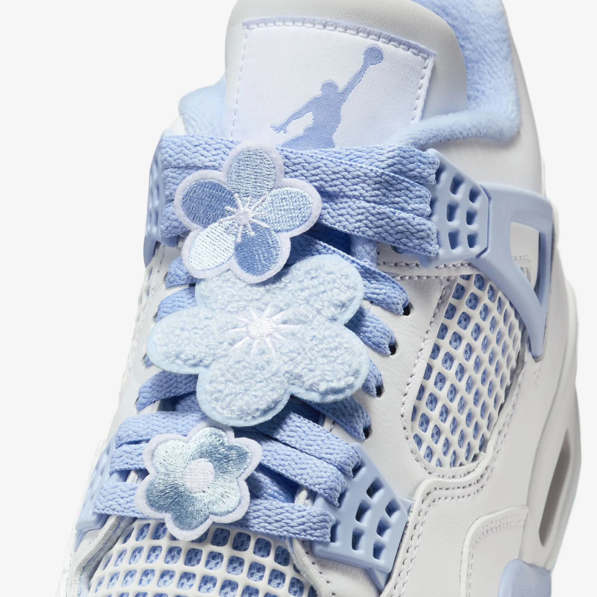 Wmns Air Jordan 4 Retro