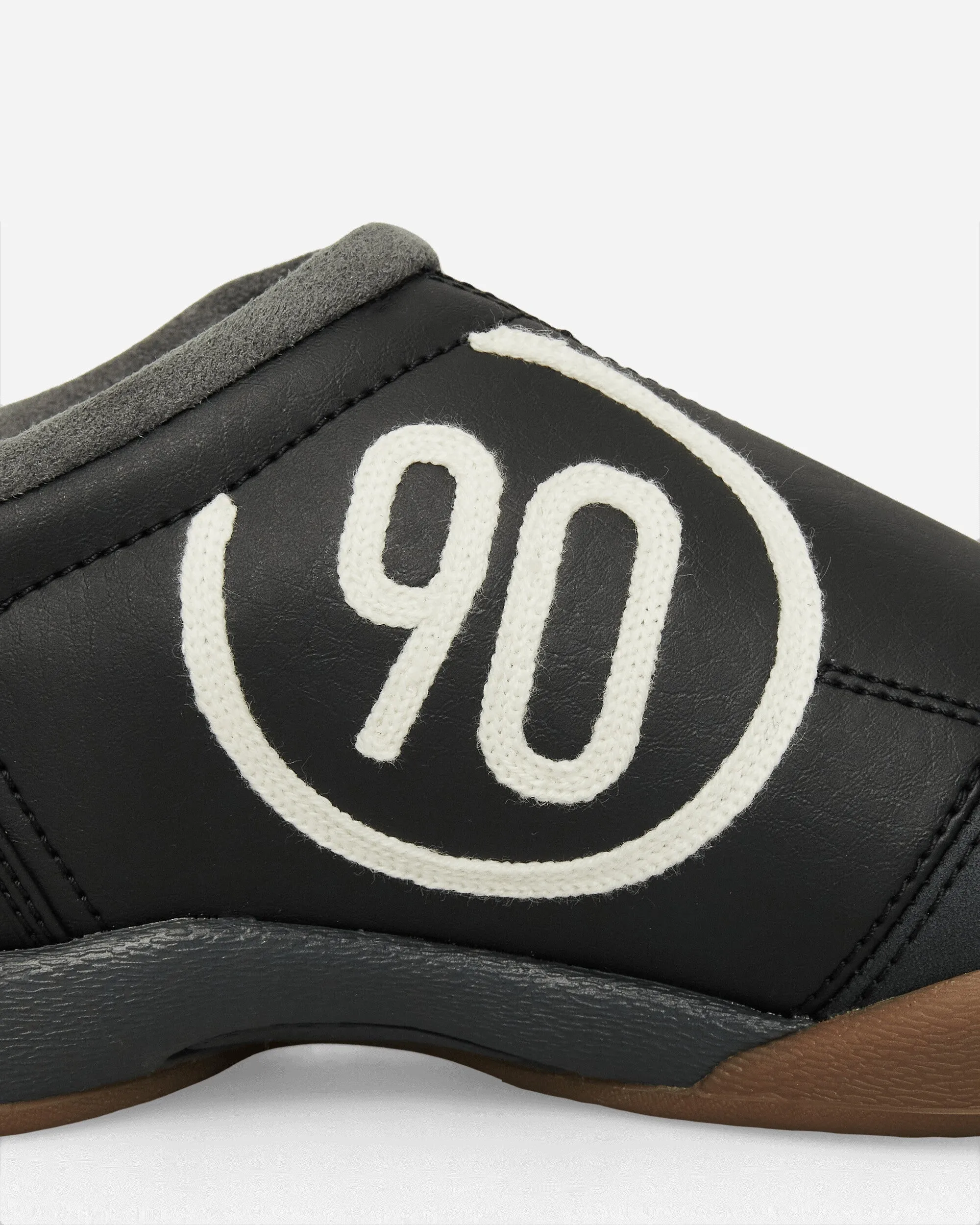 Women's Total 90 Sneakers Black / Soft Pearl